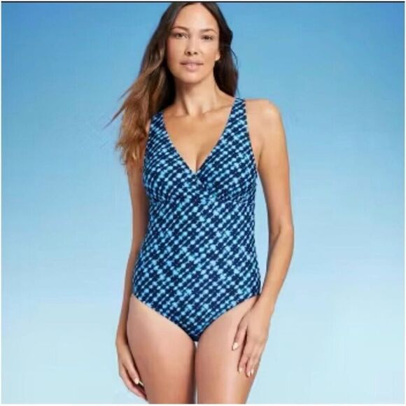 Lands End Blue and Black Printed One Piece Swimsuit Size Small Large New - Picture 1 of 5